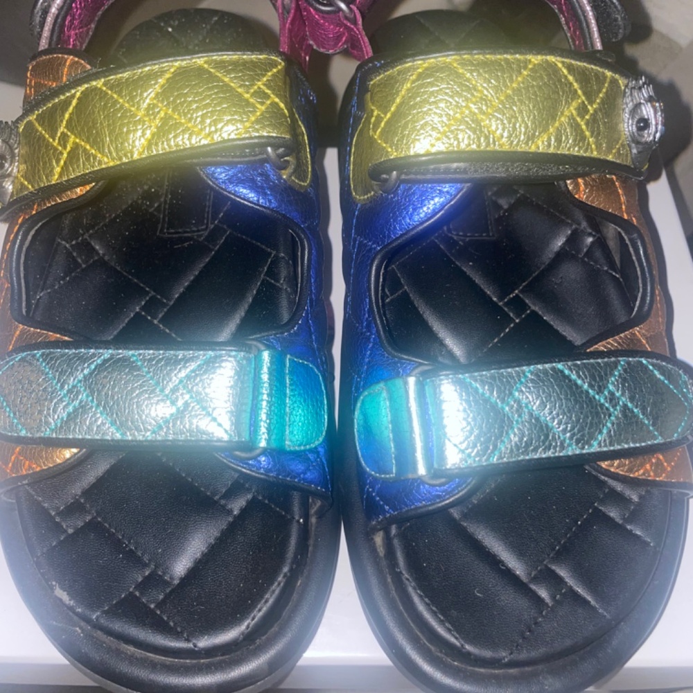 Sandals - Picture 2 of 2
